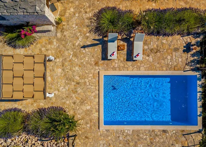 Magical Island 펜션 *